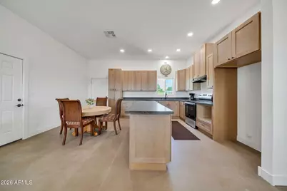 471 S Cardoza Drive, Morristown, AZ 85342 - Photo 6
