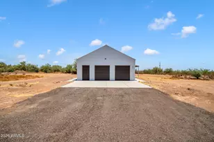 471 S Cardoza Dr, Morristown, AZ 85342 - Photo 32