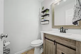 11593 W Retheford Rd, Youngtown, AZ 85363 - Photo 40