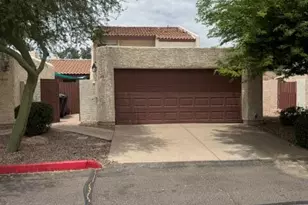 1818 S River Dr, Tempe, AZ 85281 - Photo 2
