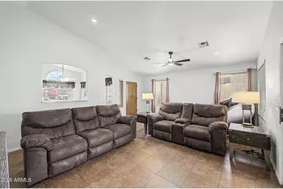 6735 E Melrose Street, Mesa, AZ 85215 - Photo 10