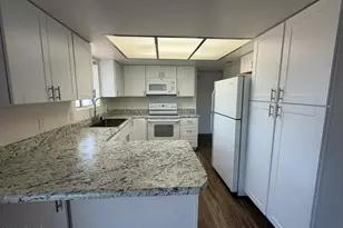 2302 E Nisbet Rd, Phoenix, AZ 85022 - Photo 2