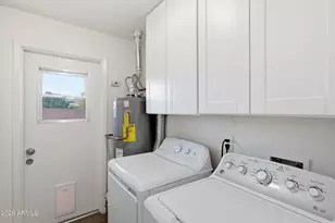 2302 E Nisbet Rd, Phoenix, AZ 85022 - Photo 14