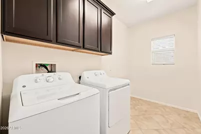 1823 W Fetlock Trail, Phoenix, AZ 85085 - Photo 22