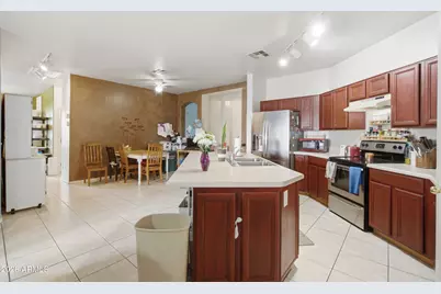 1941 E 39th Avenue, Apache Junction, AZ 85119 - Photo 4
