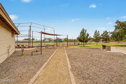 11409 S Shoshoni Drive, Phoenix, AZ 85044 - Photo 36