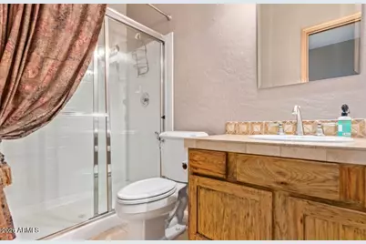 1302 E Captain Dreyfus Avenue, Phoenix, AZ 85022 - Photo 8