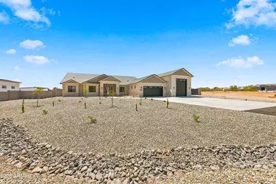 31308 N 167th Avenue, Surprise, AZ 85387 - Photo 2