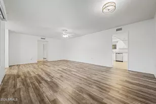 19029 N Palo Verde Dr, Sun City, AZ 85373 - Photo 10