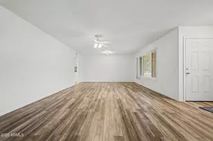 19029 N Palo Verde Dr, Sun City, AZ 85373 - Photo 12