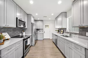 2510 E Fairmount Ave, Phoenix, AZ 85016 - Photo 2
