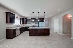772 W Silver Reef Dr, Casa Grande, AZ 85122 - Photo 8