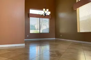 354 W Bolero Dr, Tempe, AZ 85284 - Photo 2