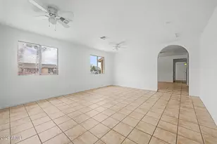 6616 W Cambridge Ave, Phoenix, AZ 85035 - Photo 8