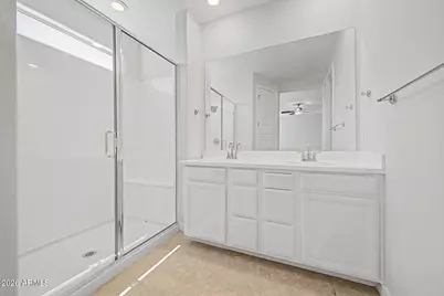 3737 S 64th Lane, Phoenix, AZ 85043 - Photo 16