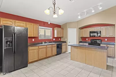 9921 W Illini Street, Tolleson, AZ 85353 - Photo 10