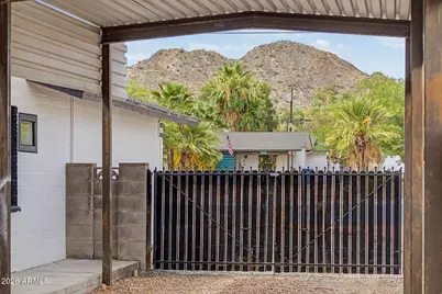 2577 E Sweetwater Avenue, Phoenix, AZ 85032 - Photo 26