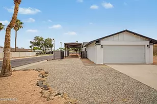 2577 E Sweetwater Ave, Phoenix, AZ 85032 - Photo 2