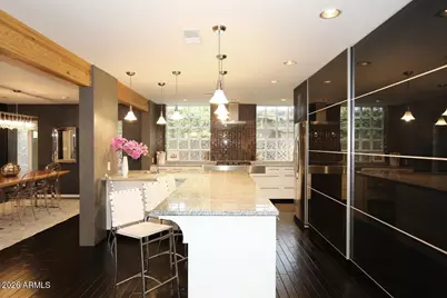 5426 N 81st Place, Scottsdale, AZ 85250 - Photo 2