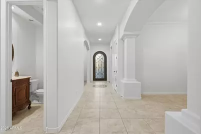 6602 S Bridal Vail Drive, Gilbert, AZ 85298 - Photo 4