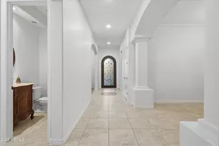 6602 S Bridal Vail Dr, Gilbert, AZ 85298 - Photo 4