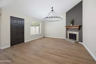 3033 N 39th St, Phoenix, AZ 85018 - Photo 2