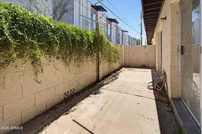 3033 N 39th Street #3, Phoenix, AZ 85018 - Photo 20