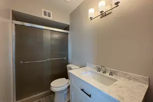 3107 W Tuckey Ln, Phoenix, AZ 85017 - Photo 12