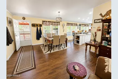 852 Navajo Trail, Show Low, AZ 85901 - Photo 2