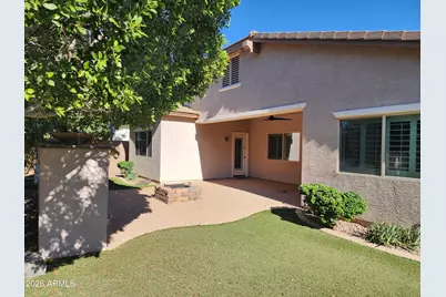 2736 E Sourwood Drive, Gilbert, AZ 85298 - Photo 18