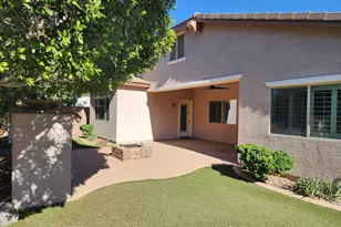 2736 E Sourwood Dr, Gilbert, AZ 85298 - Photo 18