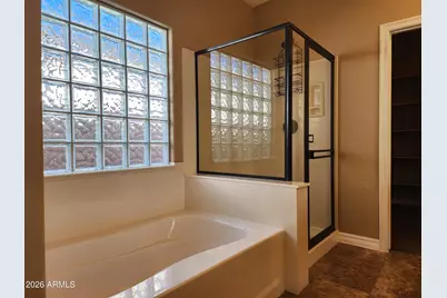 2736 E Sourwood Drive, Gilbert, AZ 85298 - Photo 14