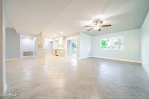 9902 W Raintree Dr, Sun City, AZ 85351 - Photo 4