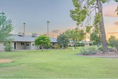 9902 W Raintree Drive, Sun City, AZ 85351 - Photo 18