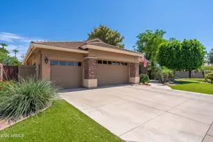 218 W Vinedo Ln, Tempe, AZ 85284 - Photo 12