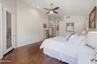 218 W Vinedo Lane, Tempe, AZ 85284 - Photo 34