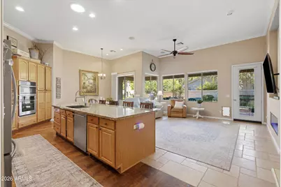 218 W Vinedo Lane, Tempe, AZ 85284 - Photo 22