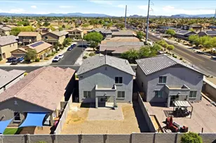 7119 W Golden Ln, Peoria, AZ 85345 - Photo 10