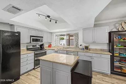 10422 S 44th Street, Phoenix, AZ 85044 - Photo 16