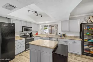 10422 S 44th St, Phoenix, AZ 85044 - Photo 16