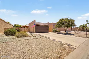 26423 S Snead Dr, Sun Lakes, AZ 85248 - Photo 2