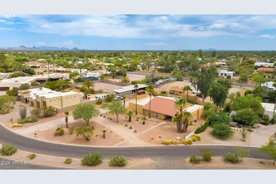 8117 E Gray Road, Scottsdale, AZ 85260 - Photo 2