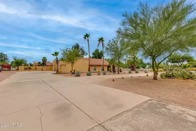 8117 E Gray Road, Scottsdale, AZ 85260 - Photo 10