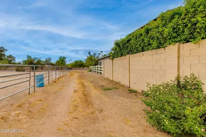 8117 E Gray Road, Scottsdale, AZ 85260 - Photo 22
