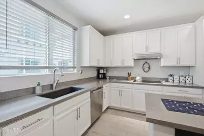 1732 E Dogwood Lane, Gilbert, AZ 85295 - Photo 10