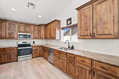 15425 N 63rd Street, Scottsdale, AZ 85254 - Photo 8