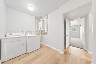 137 E Vista Del Cerro Dr, Tempe, AZ 85281 - Photo 48