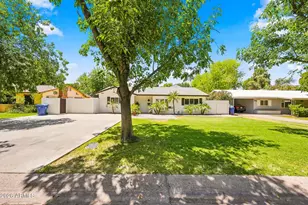 137 E Vista Del Cerro Dr, Tempe, AZ 85281 - Photo 1