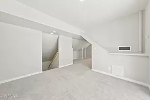 137 E Vista Del Cerro Dr, Tempe, AZ 85281 - Photo 52