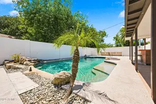 137 E Vista Del Cerro Dr, Tempe, AZ 85281 - Photo 4